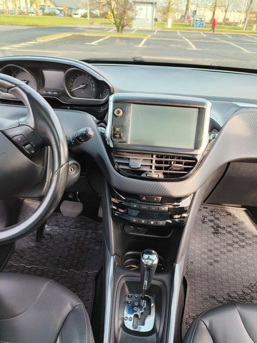 Peugeot 2008 Allure 1,6Vti Automat! Bezwypadkowy