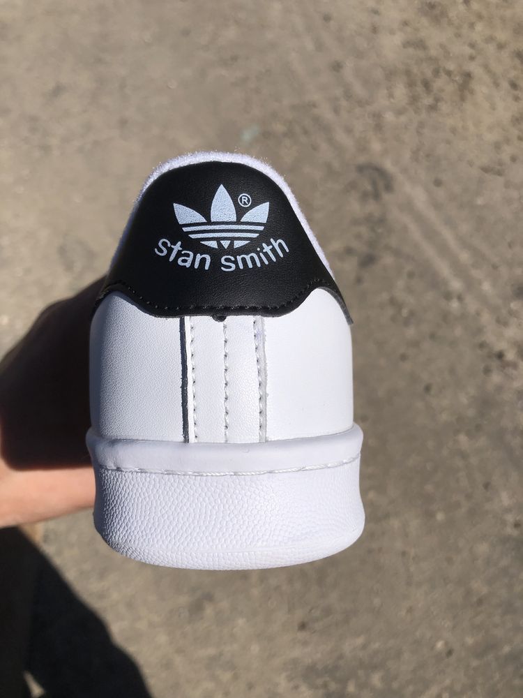 Жіночі білі кросівки Adidas Stan Smith 36,37,38,39,40,41 nike