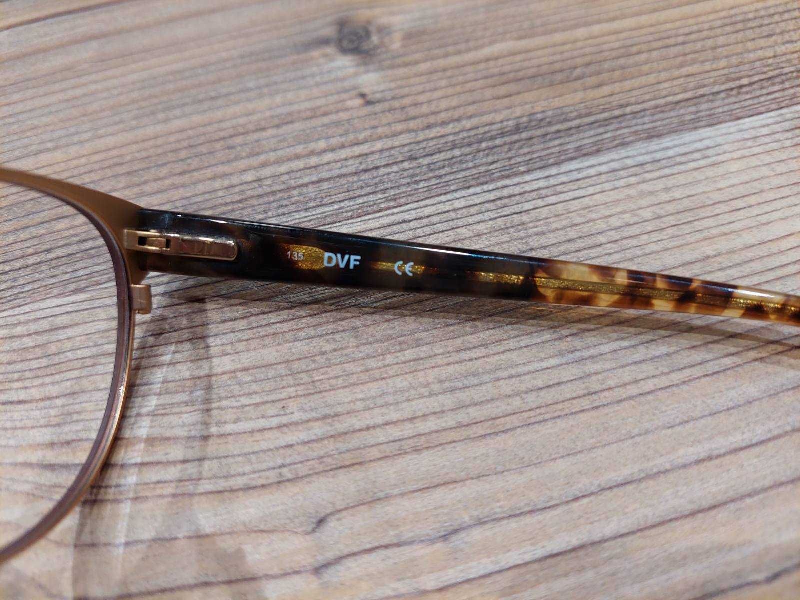 Matowe brązowe okulary DVF 8071 od Diane Von Furstenberg!