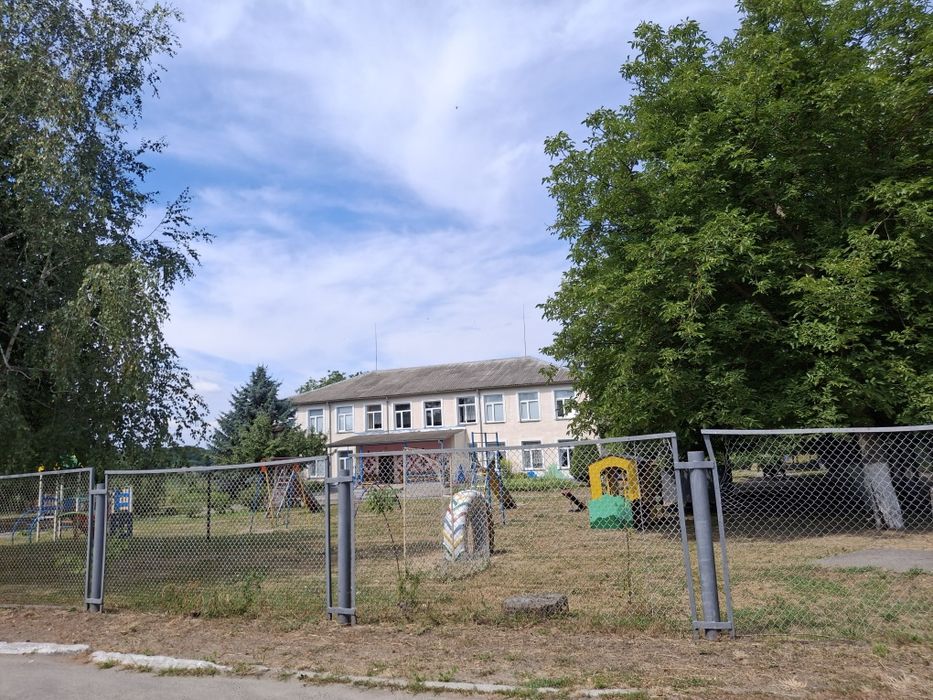 С. Семенівка продаж будинку з земельною ділянкою