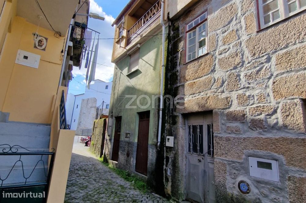 Moradia em Arcozelo da Serra