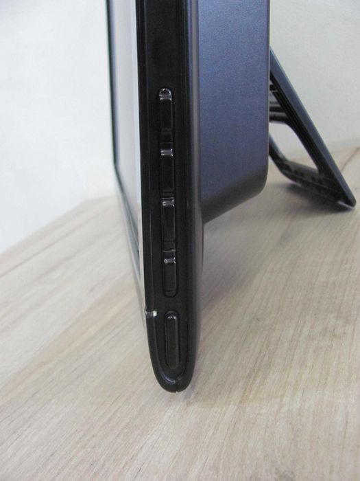 Monitor LCD 18,5" Compaq CQ1859S VGA Audio 1024X600PX TN