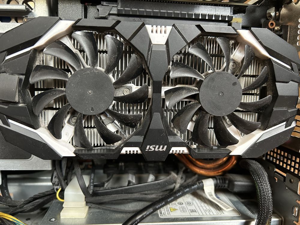 Komputer MSI Nightblade Mi3