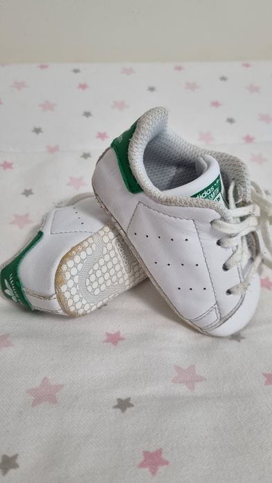 Tenis adidas bebe