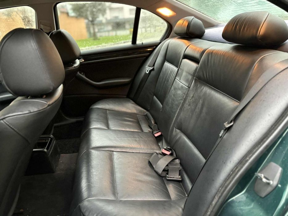 Bmw 318 i impecável