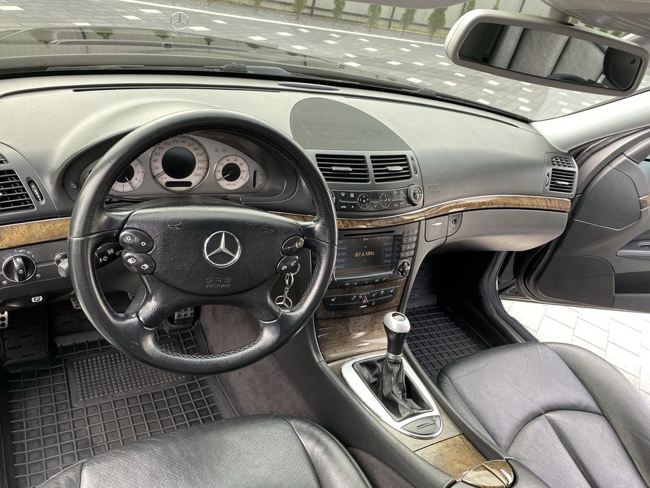 Mercedes-Benz w211 Avangard