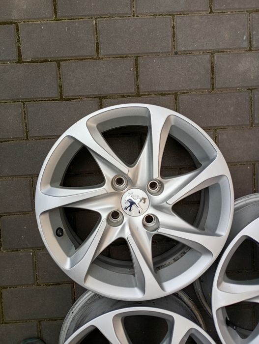 Alufelgi Peugeot/Citroen r15 4x108 partner, 208 , Berlingo, C3