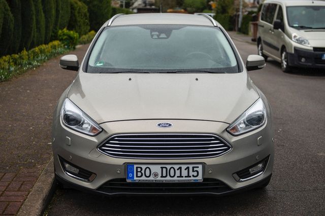 Ford Focus Ford Focus 1.5 EcoBoost Nawigacja Klimatronik Ledy