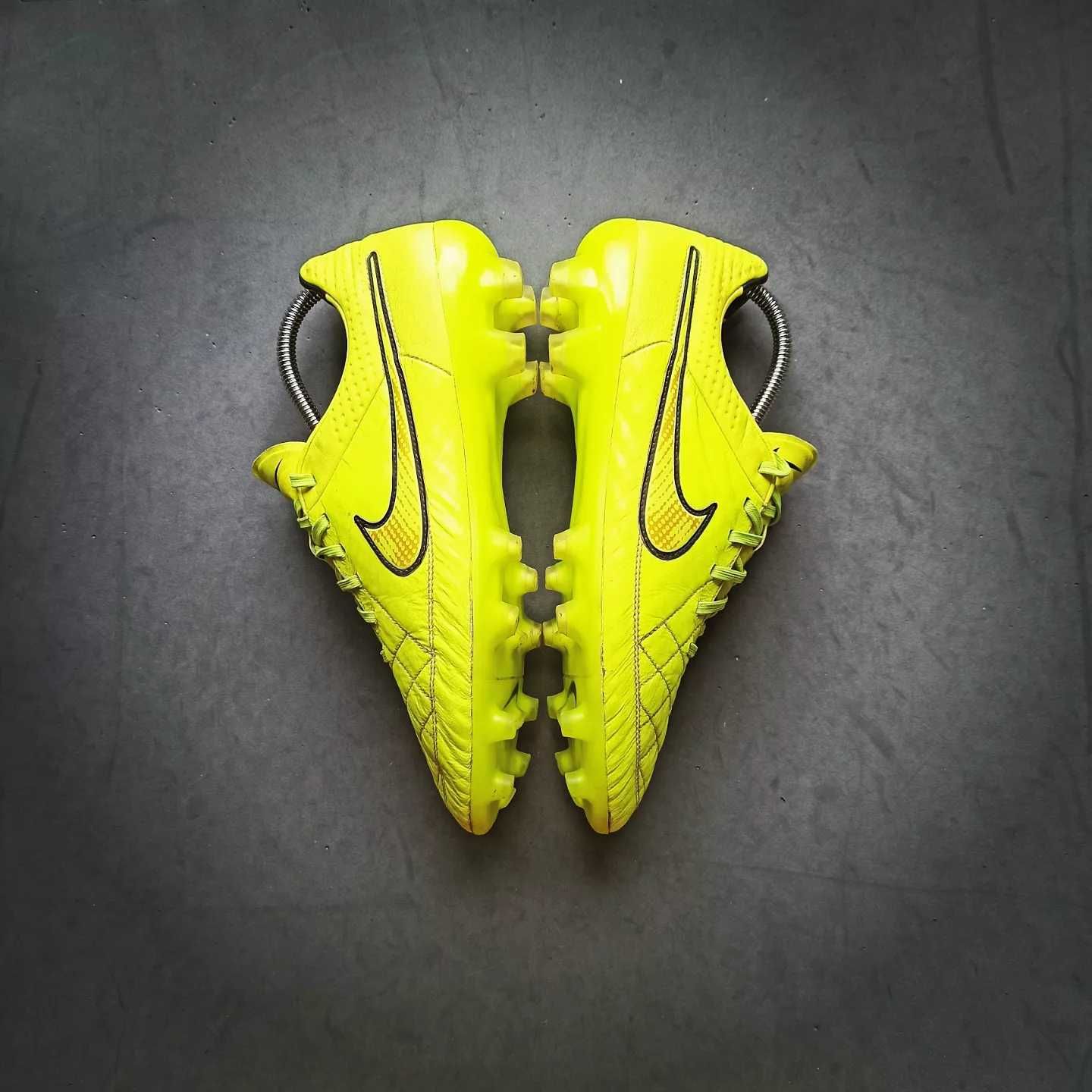 Korki Nike Tiempo Legend V FG 44