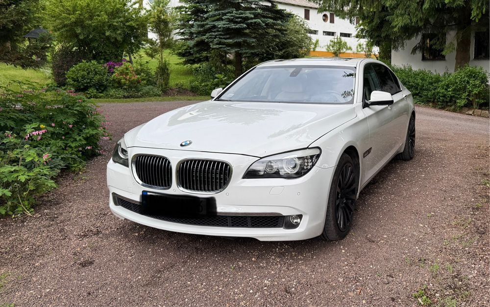 Bmw 5 7 750 Li xDrive 2011. Stan bdb