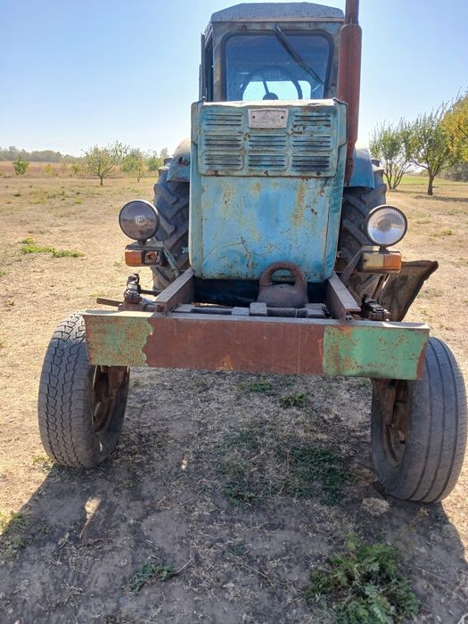 Продам трактор  Т40