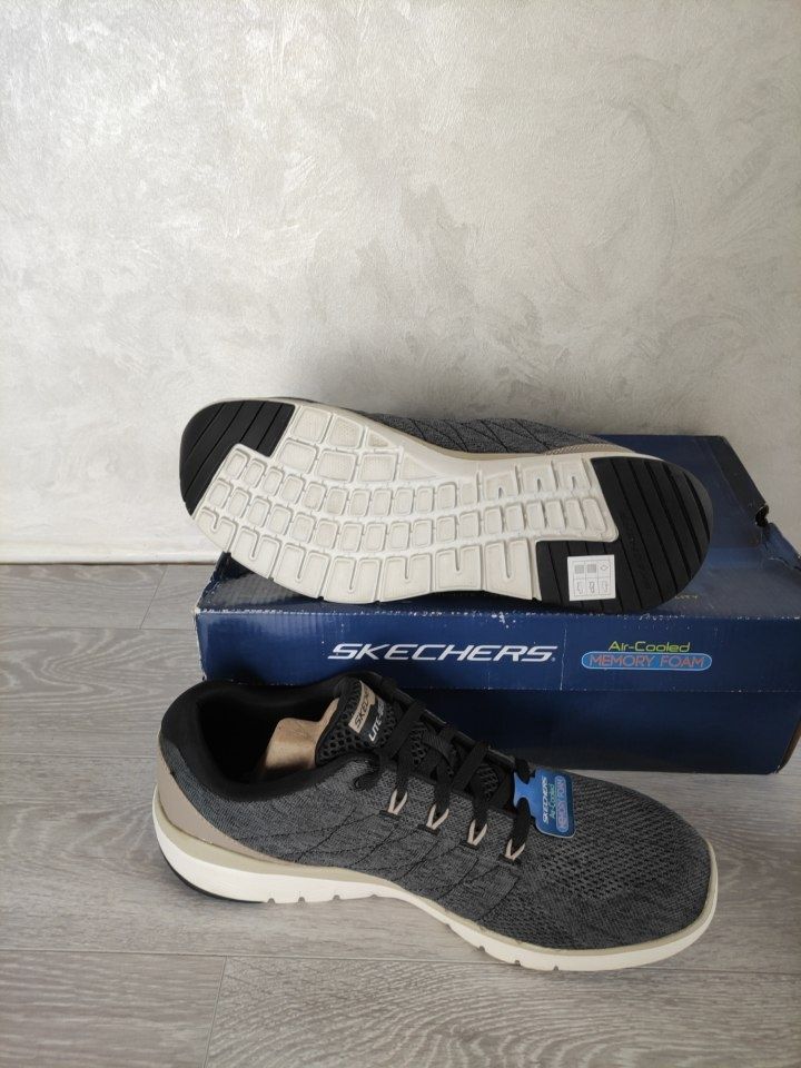 Original Skechers men's 46 розмір 30 см