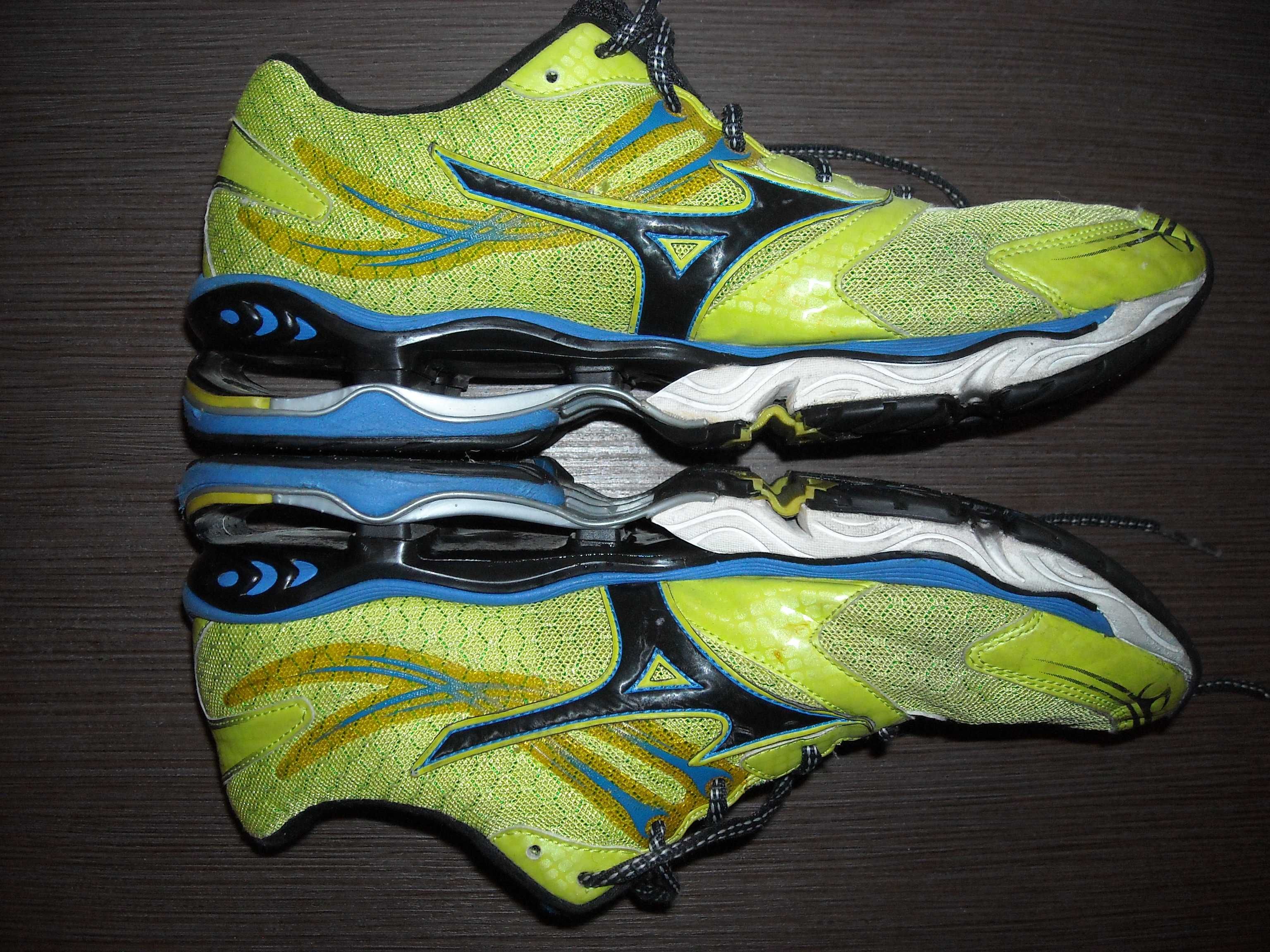 Buty biegowe Mizuno Wave Creation 14. Rozmiar: 42/27