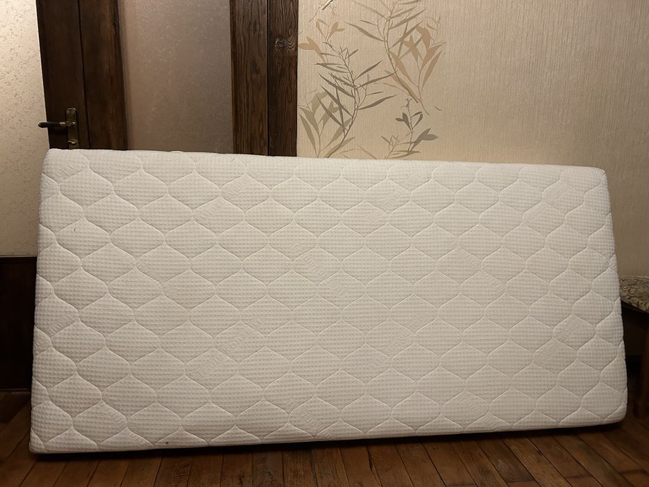 Матрац 190х90.