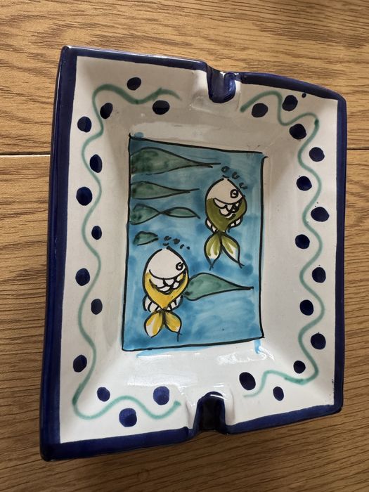 Ceramika popielnica recznie malowana