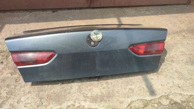 Кришка багажника Alfa Romeo 156