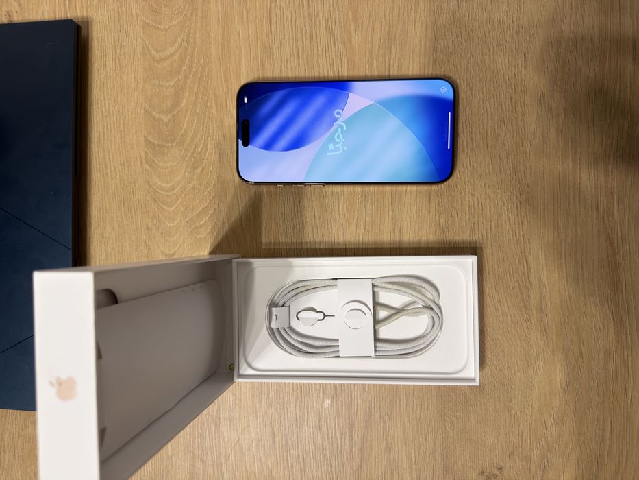 Iphone 16 pro max desert titanium