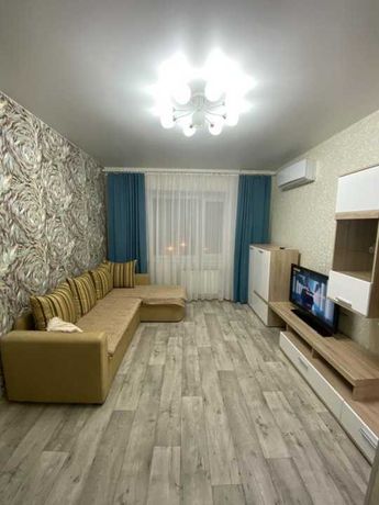 Сдаётся просторная 1-комнатная квартира в Ворошиловском районе