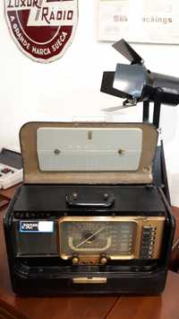 Rádio Antigo Portátil Zenith Trans-Oceanic H500 de 1951