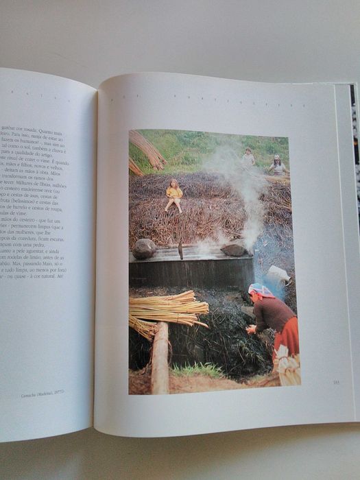 Nós, Portugueses por Helder Pacheco