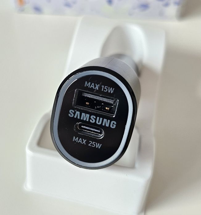 Szybka ładowarka samochodowa SAMSUNG 25W/15W usb c
