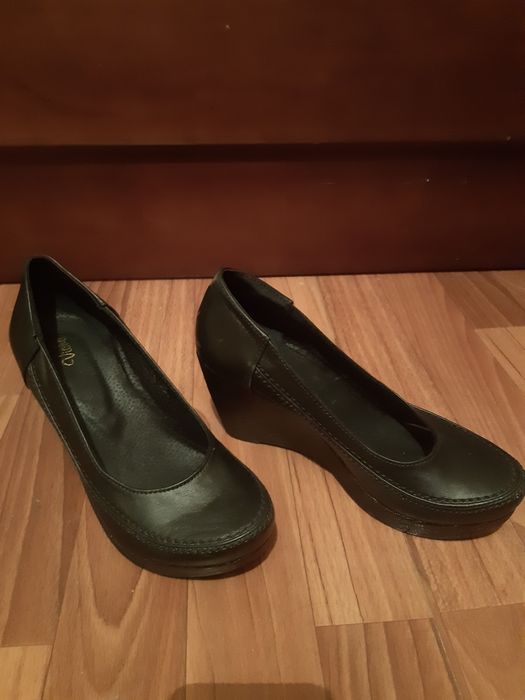 Туфли женские кожаные