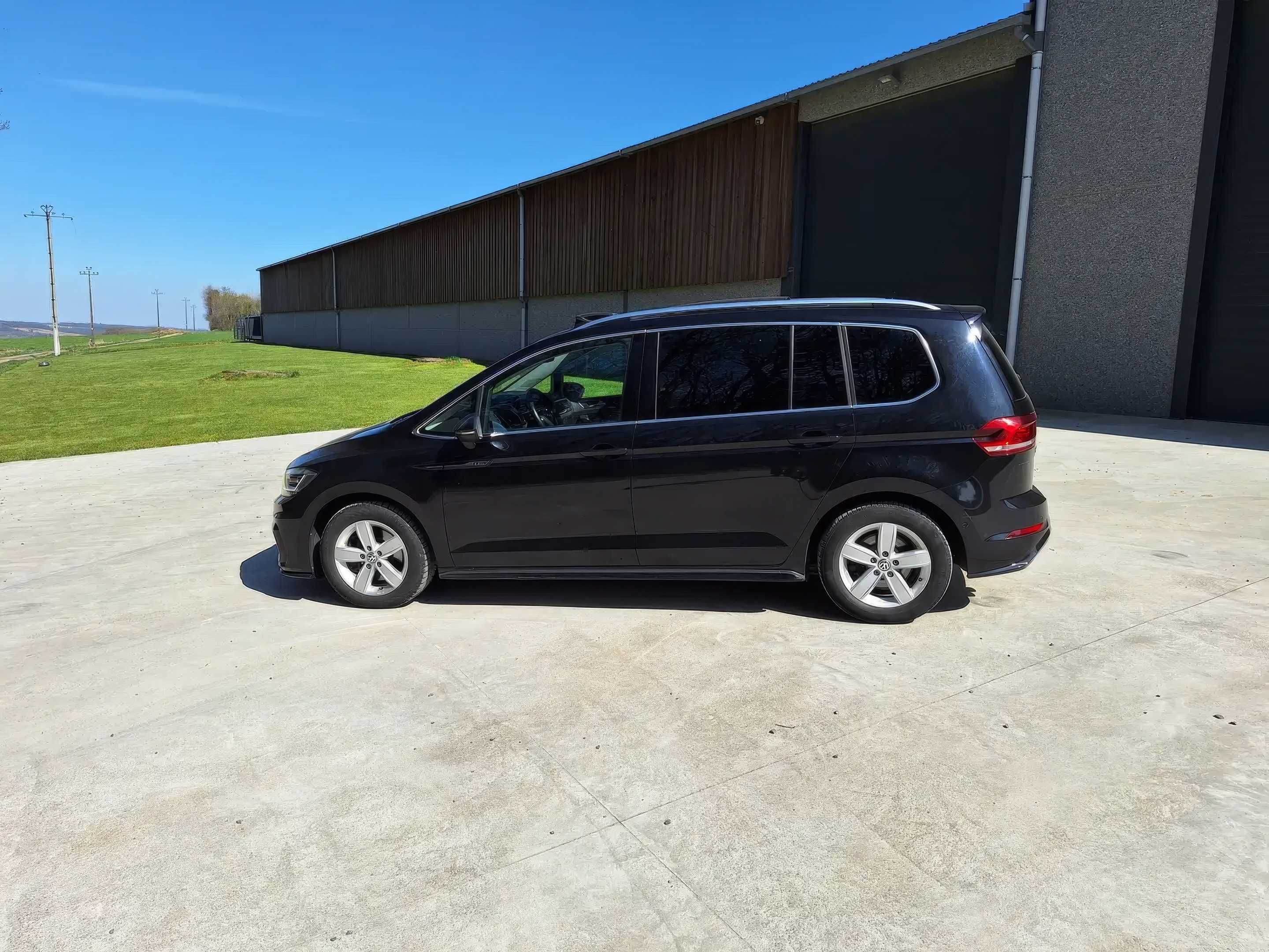 2017 Volkswagen Touran
