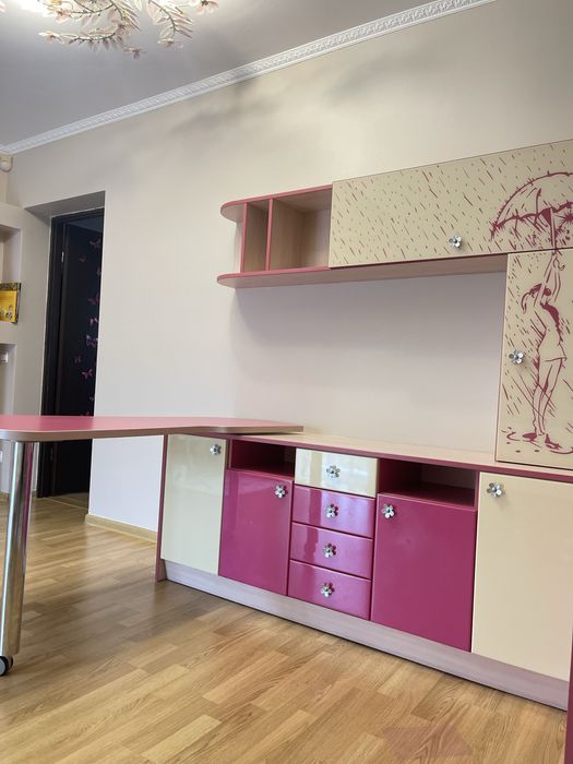 Мебель дитяча. Мебель у дитячу кімнату