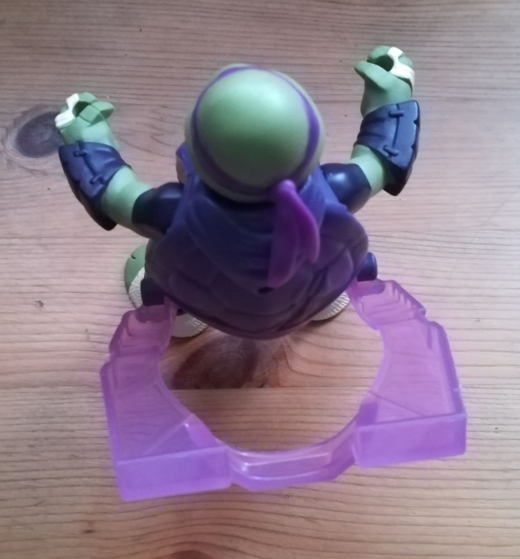 Wojownicze Żółwie Ninja - Throw Batlle Donatello