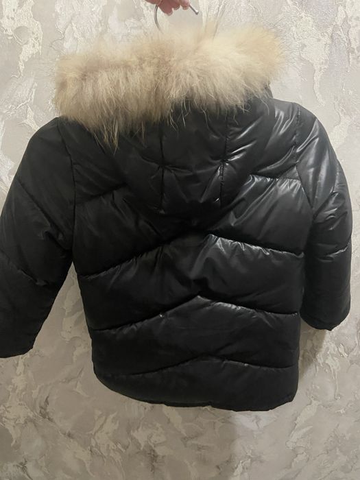 Продам куртку в ідеальному стані
