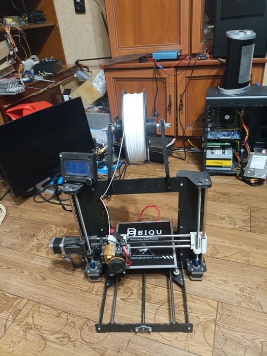 Продаю 3D принтер