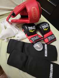 шлем Boxer (M)перчатки EVERLAST( L)защита голени и стоп HARDTOUCH (S)