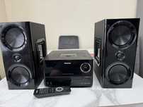 Музичний центр Philips DCD 3020/51  в чудовому стані