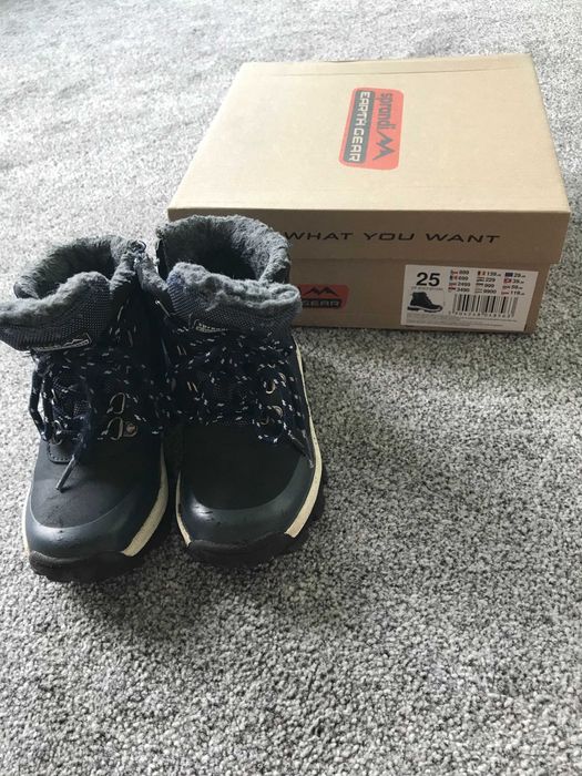 Buty chłopięce, zimowe rozmiar 25