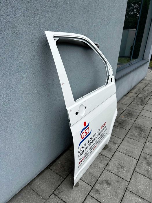 Drzwi przednie prawe Volkswagen Transporter T5