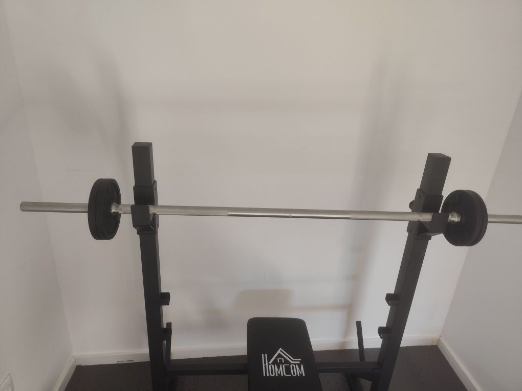 Vendo banco de treino multifuncional / barras para discos de peso