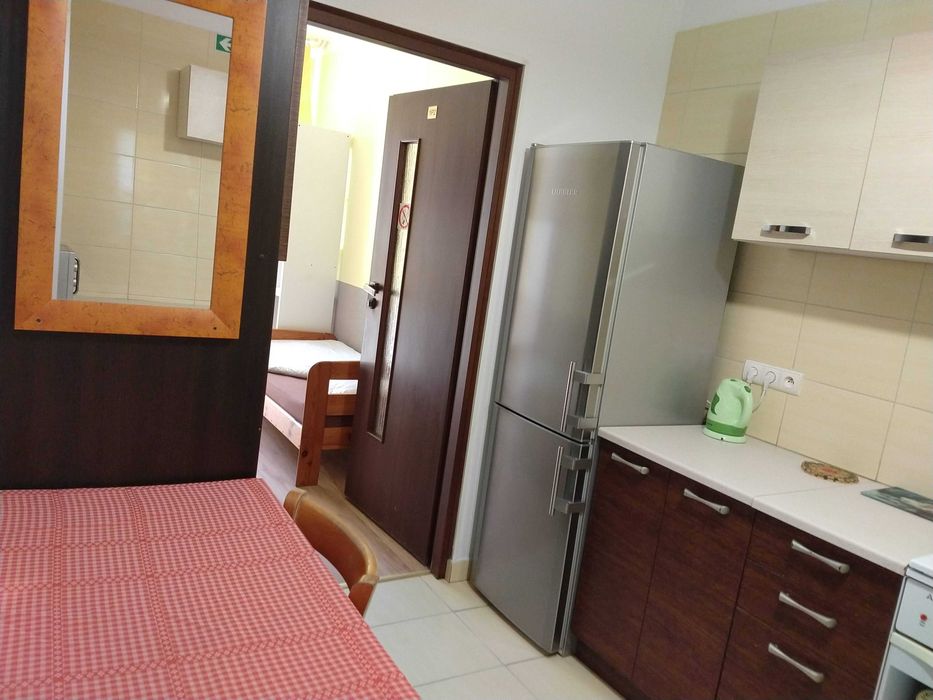 Kwatera w pokoju wieloosobowym: czynsz/dzień. Czytaj szczegóły*