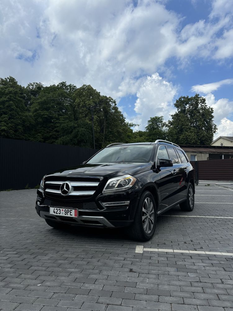 Mercedes-Benz GL350d 2013