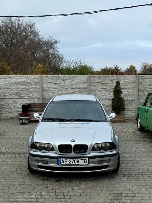 Продам е46 1999 год