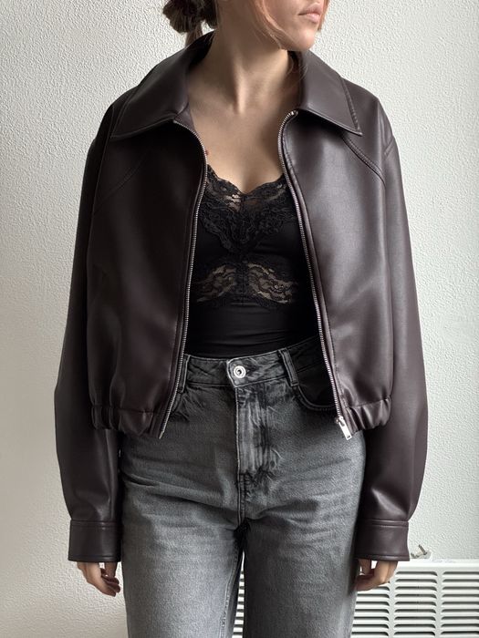 Куртка з екошкіри в кольорі бургунді