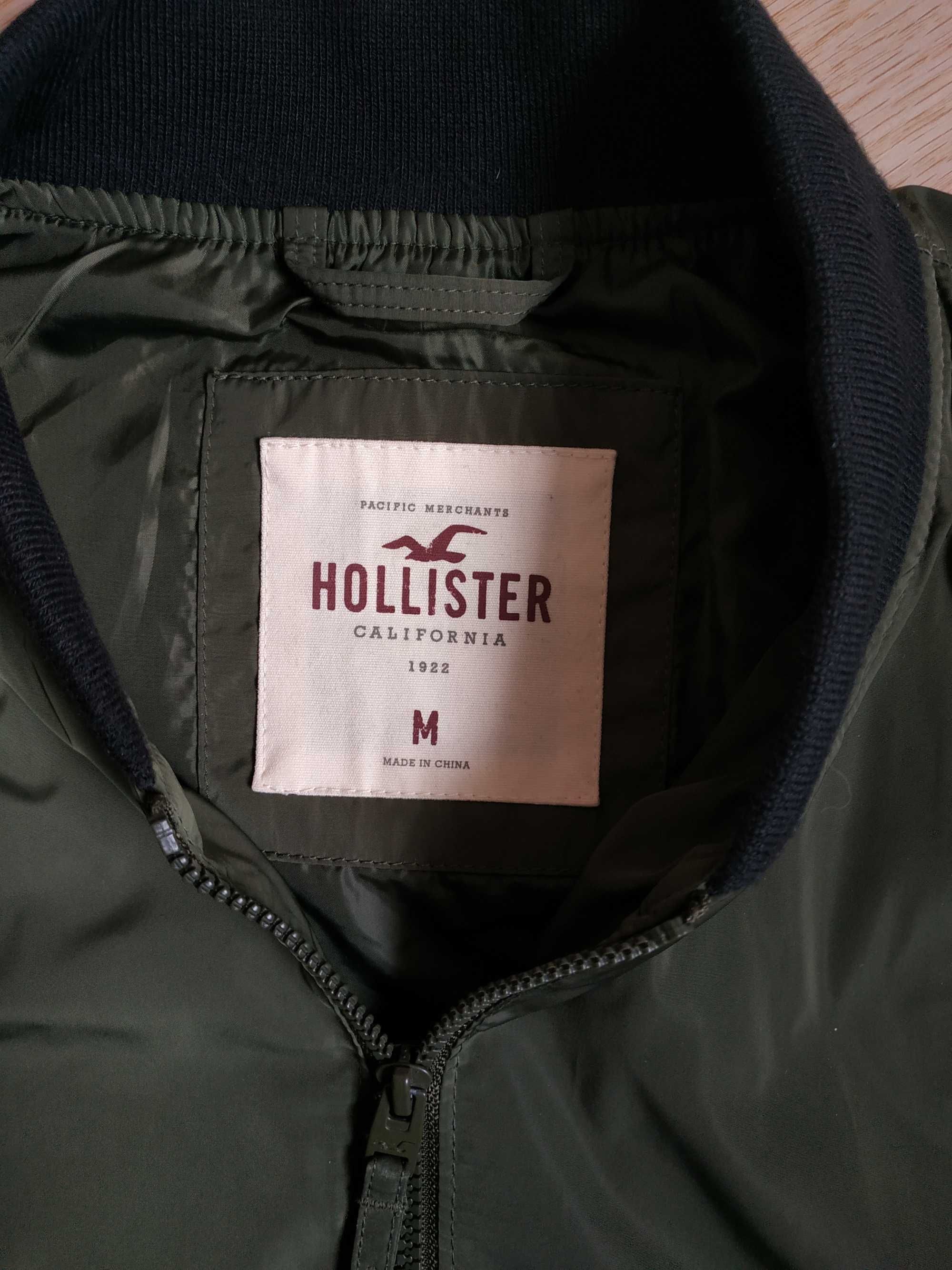 Куртка-вітровка, бомбер Hollister