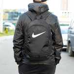 Спортивний рюкзак nike trak чоловічий чорний тканинний на 20 л