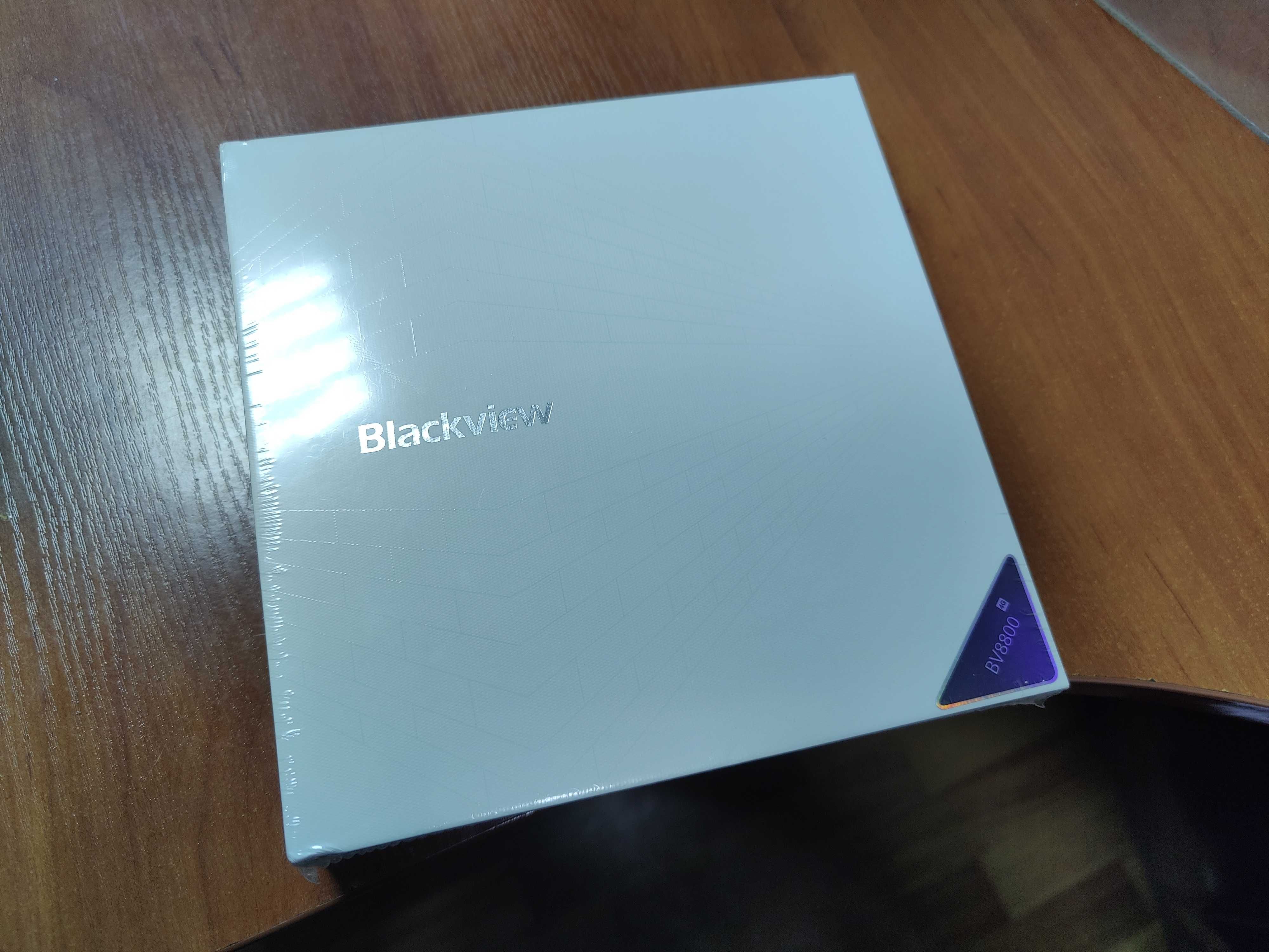 Захищений смартфон Blackview BV8800 8/128Gb, IP68