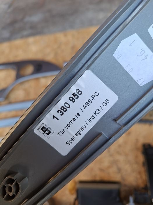 Dekory Listwy Ozdobne wnętrza BMW E60 E61 LIFT Komplet Europa