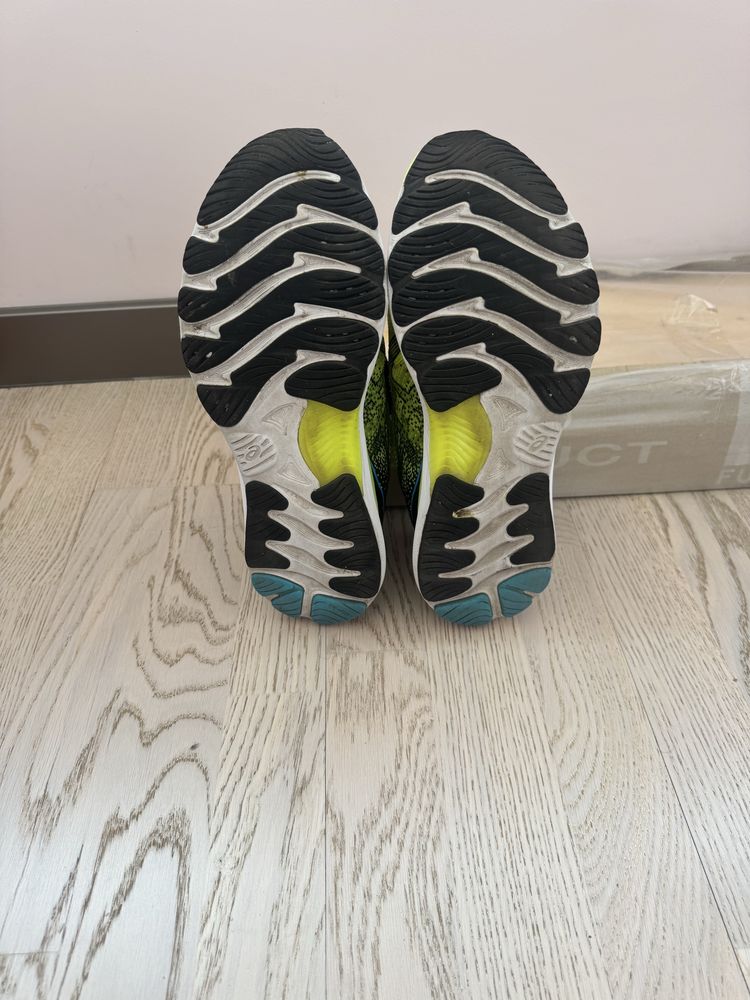 Кросівки asics gel-nimbus 23