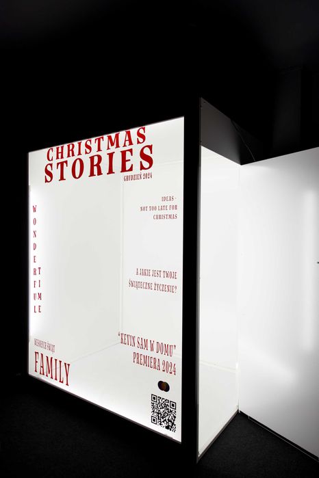 SPRZEDAM-Fotobudkę do zdjęć ,kabina Fotobox na wesele eventy