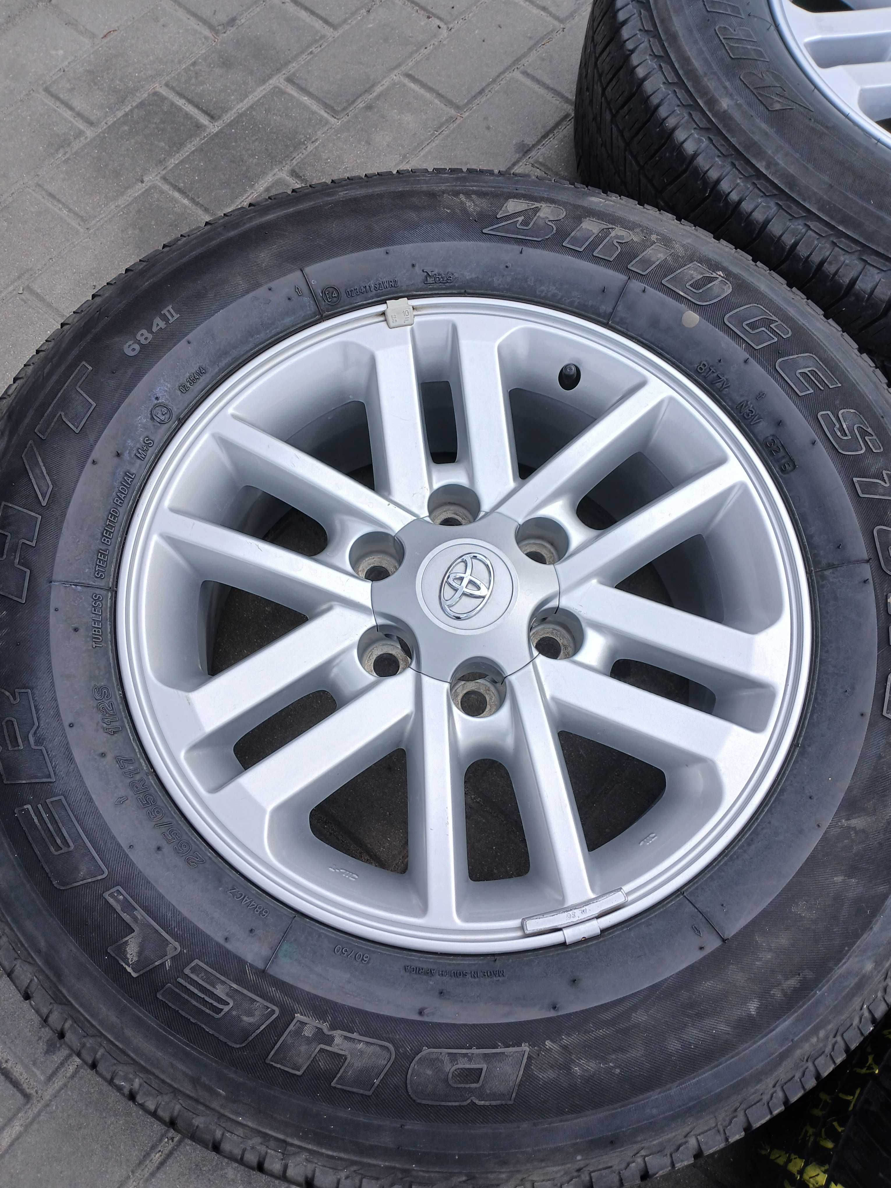 Koła Felgi aluminiowe Toyota Hilux Land Cruiser 6x139,7 7,5j17 et30