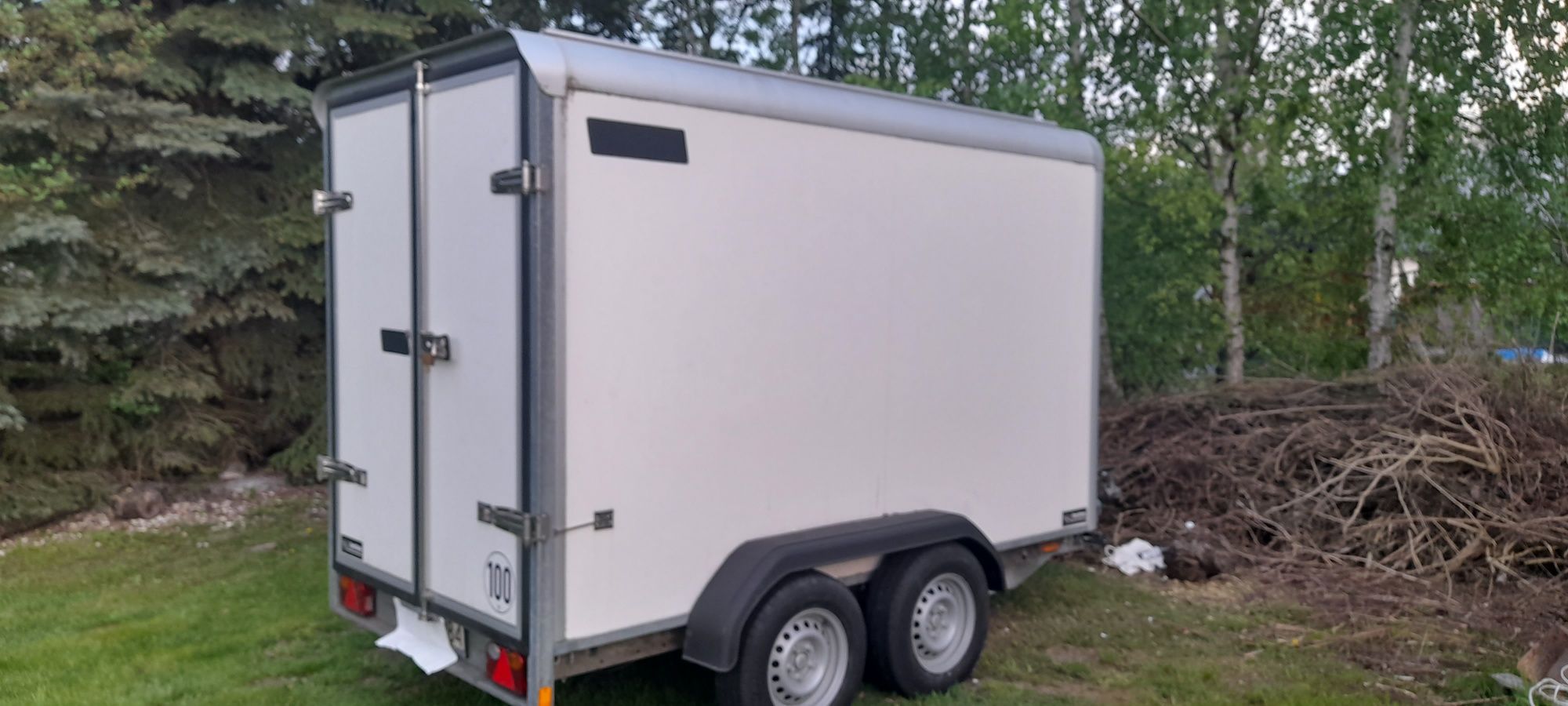 Przyczepa Thule  Dmc 2000 kg