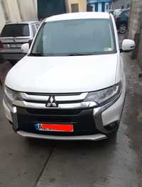 Продам автомобіль Mitsubishi Outlander 2017