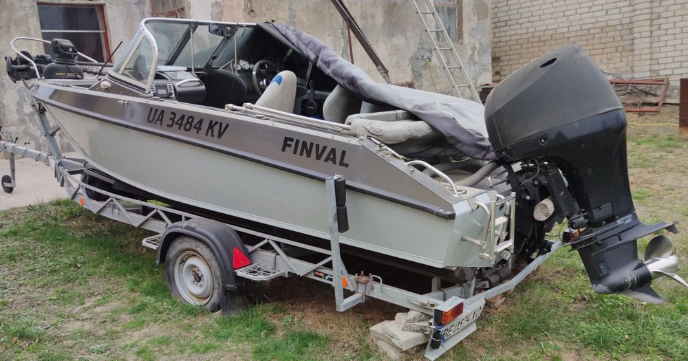 Катер Finval 500.